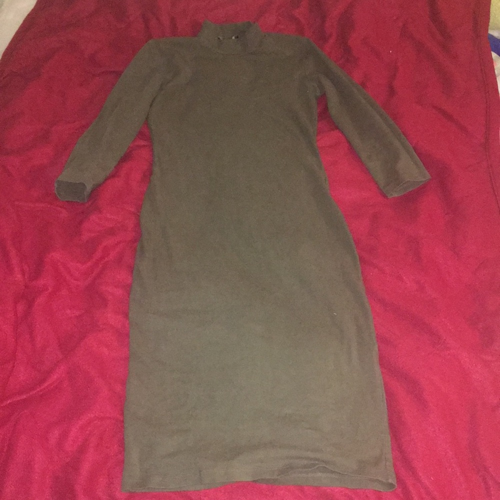 Olive green long sleeve dress